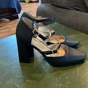 Black Shoes NWOT only tried on